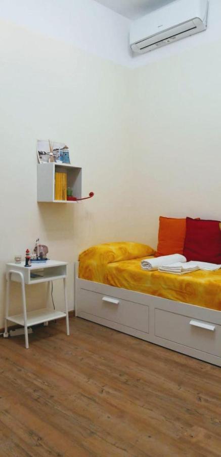 La Casa Dei Nonni Apartment Livorno Exterior foto