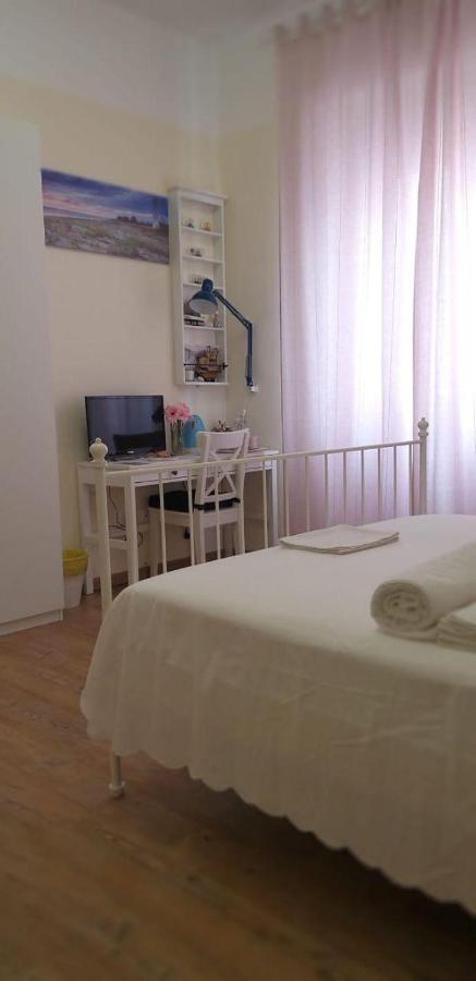 La Casa Dei Nonni Apartment Livorno Exterior foto